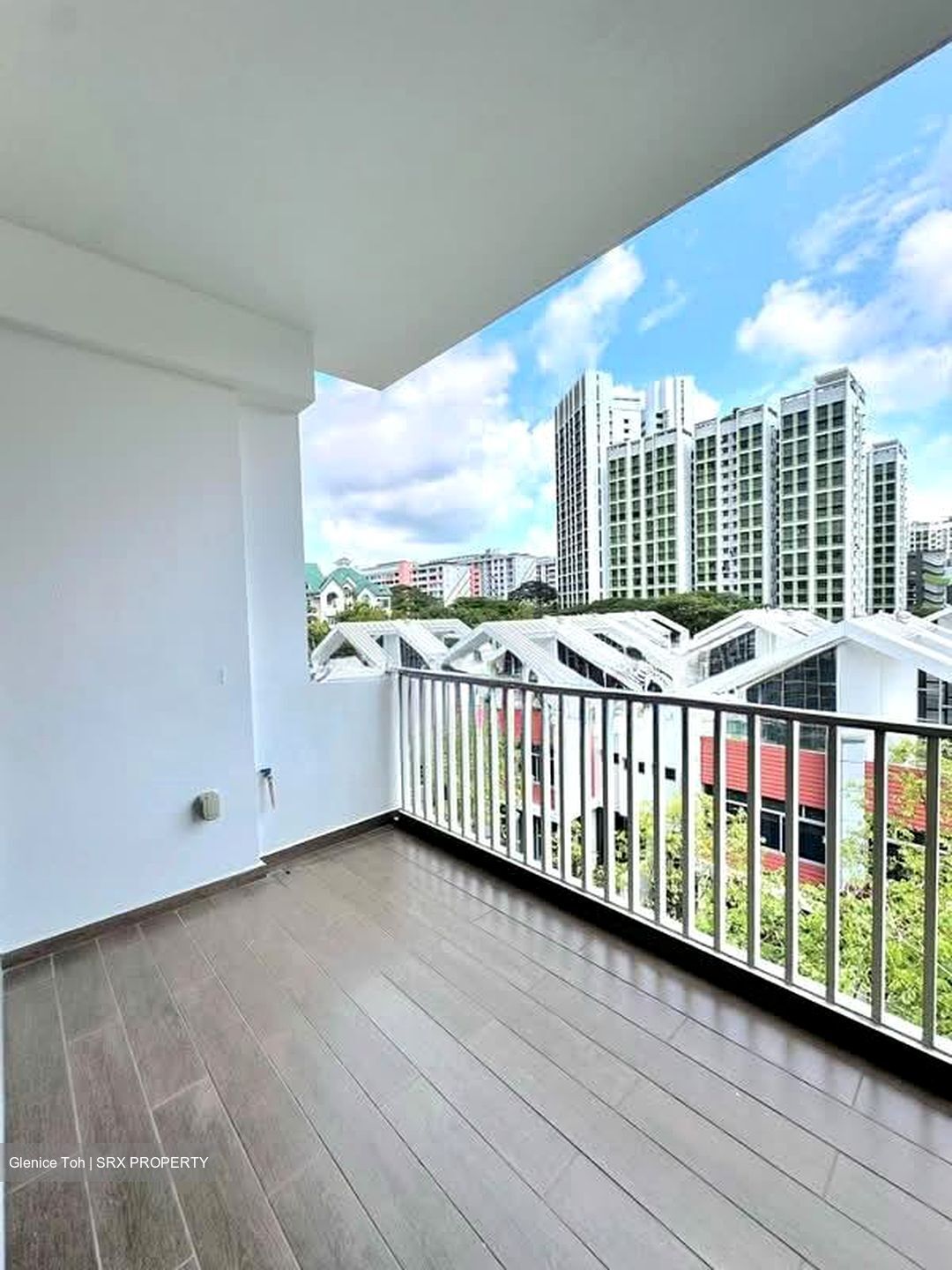 Woodhaven (D25), Condominium #552093561